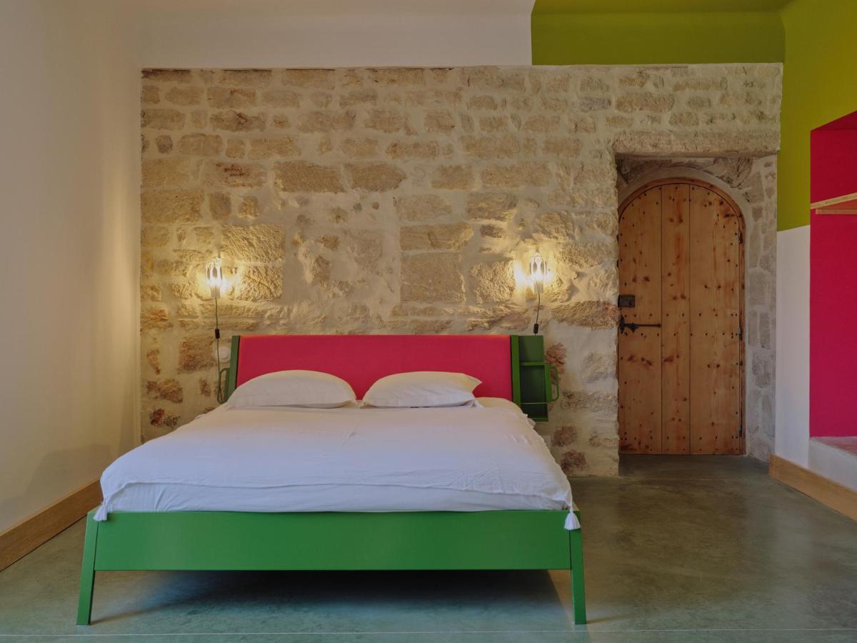 Villelaure Domaine La Ferme Hi Bride Bed & Breakfast エクステリア 写真